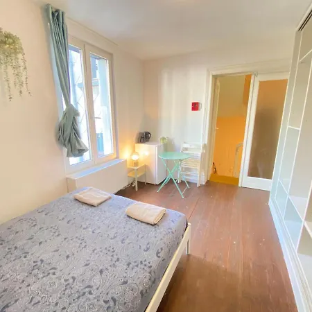 Charming National Street In The Heart Of Apartamento *