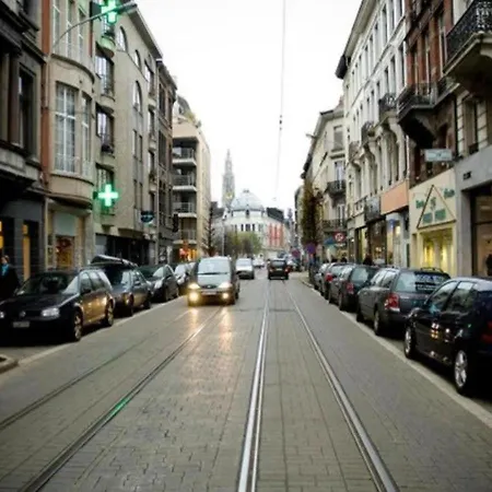 Διαμέρισμα Charming National Street In The Heart Of